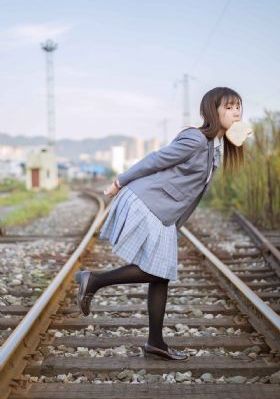 f2代成人免费APP_蓝光日本电影免费