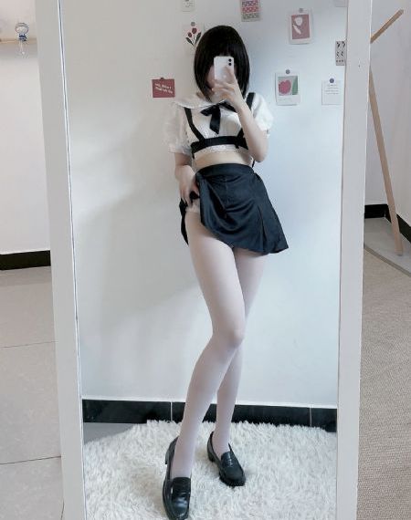 日韩AV无码久久一区二区综合艺_在线视频网
